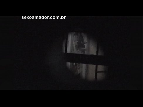 ❤️ Blondie wird heimlich von einem Voyeur aus der Nachbarschaft gefilmt, der sich hinter Hohlblocksteinen versteckt ☑ Sex video bei de.xxxhdporn.ru ❤