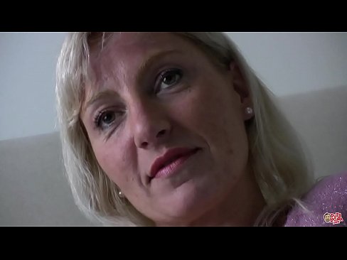 ❤️ Die Mutter, die wir alle gefickt haben ... Lady, benehmen Sie sich! ☑ Sex video bei de.xxxhdporn.ru ❤