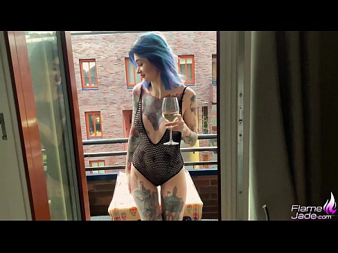 ❤️ Großartiges Mädchen lutscht mit einem Schluck und fickt leidenschaftlich unter freiem Himmel ☑ Sex video bei de.xxxhdporn.ru ❤